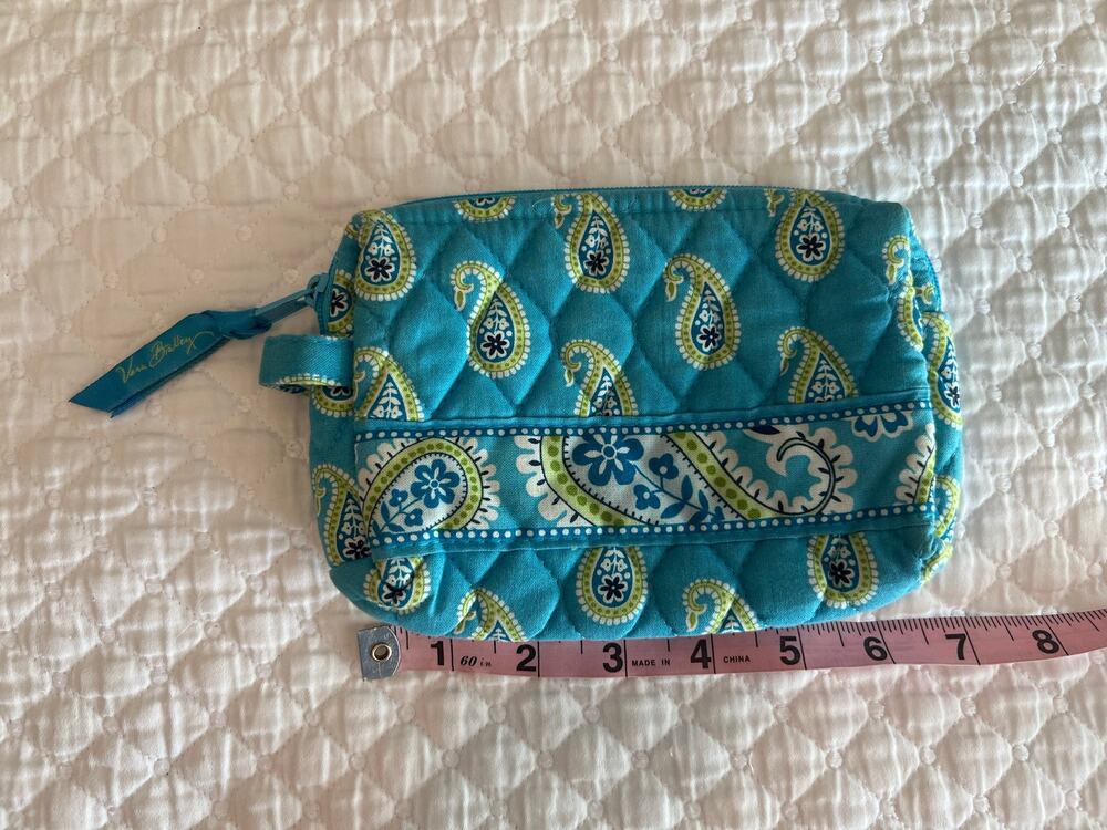 Vera Bradley Bermuda blue & green paisley 5"x7" ID change purse cosmetic travel